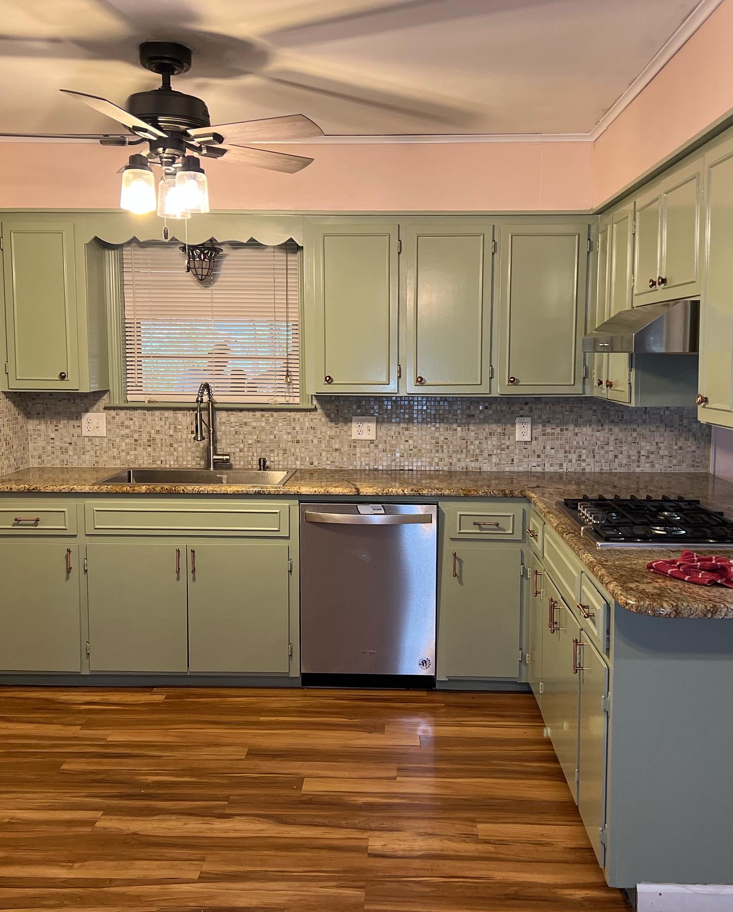 Kitchen and Laundry Cabinet Painting in Baton Rouge, LA