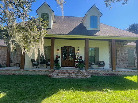 What should homeowners expect before an exterior painting project starts